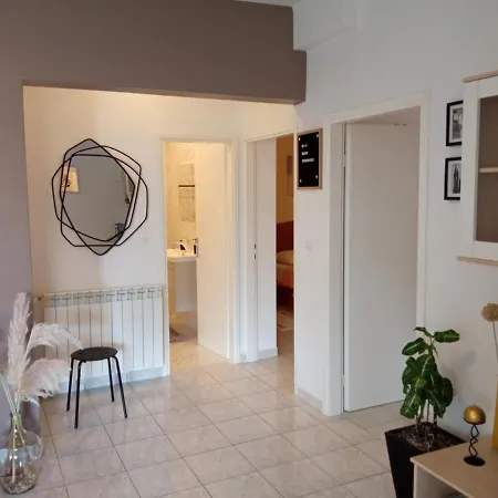 Apartament Katica *
