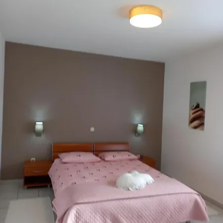 Apartament Katica *